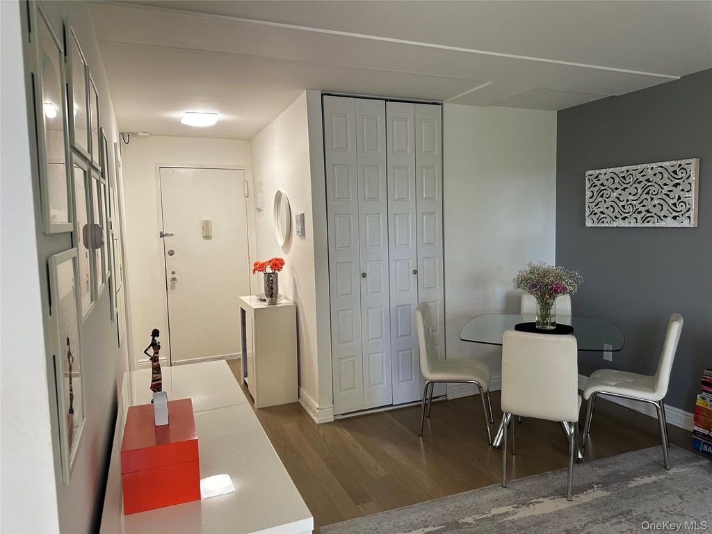 Photo of 35 Stewart Place #204A, Mount Kisco, NY 10549 (MLS # 1003649)