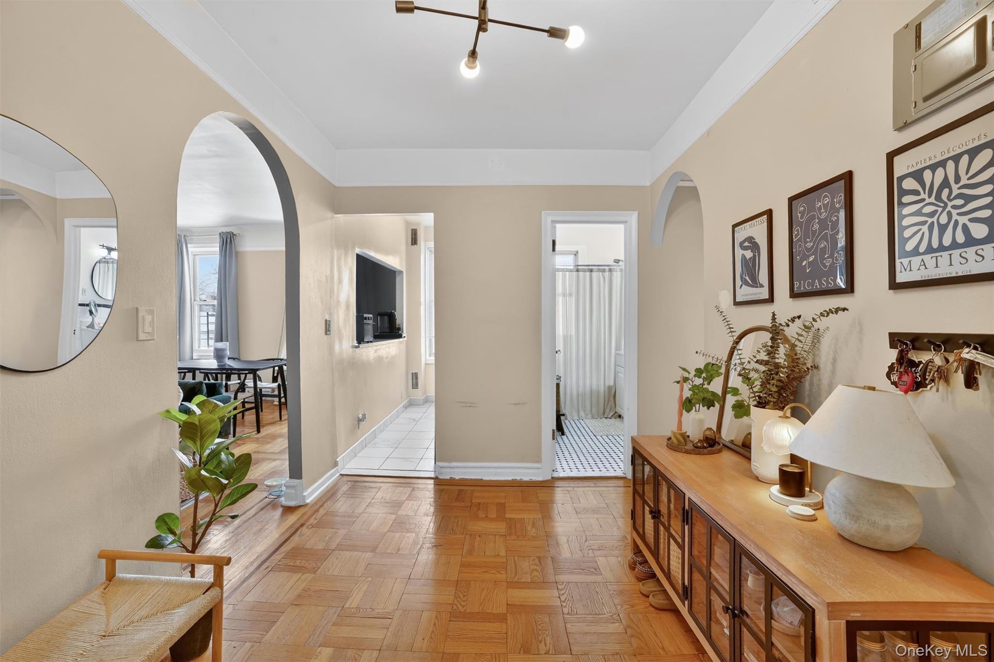 219 Bronx River Road 4N