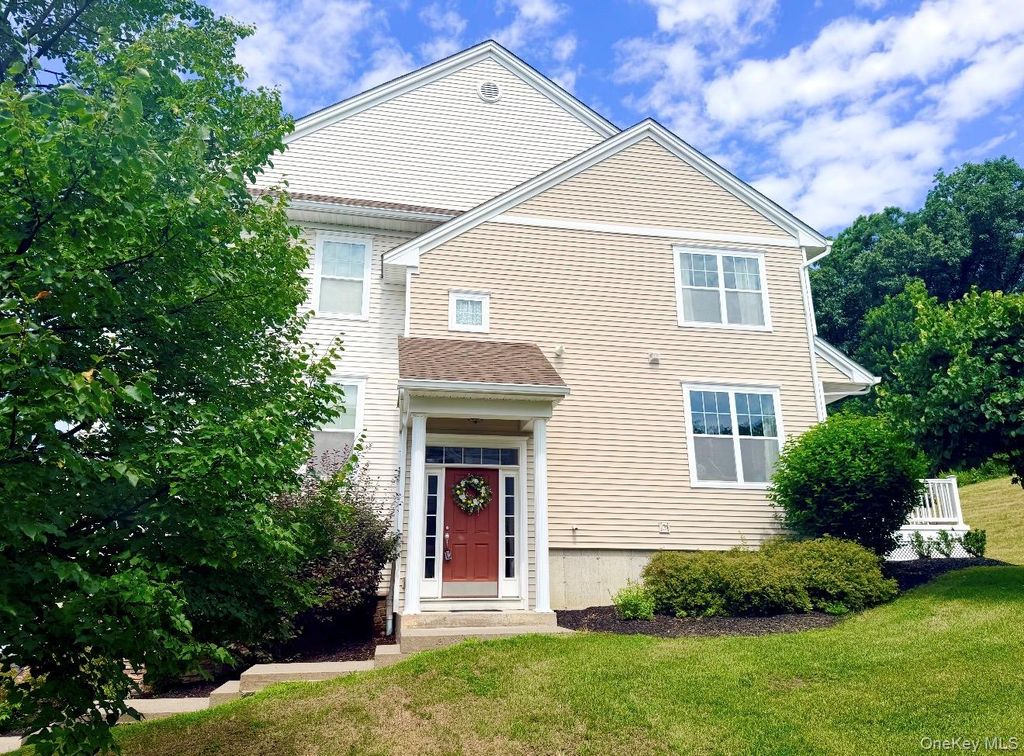 Photo of 2012 Hawthorn Way, New Windsor, NY 12553 (MLS # 1024845)