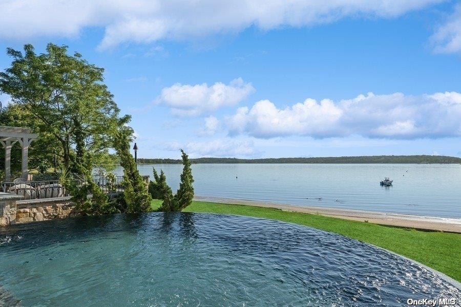 200 Centre Island Road, Centre Island, New York image 25