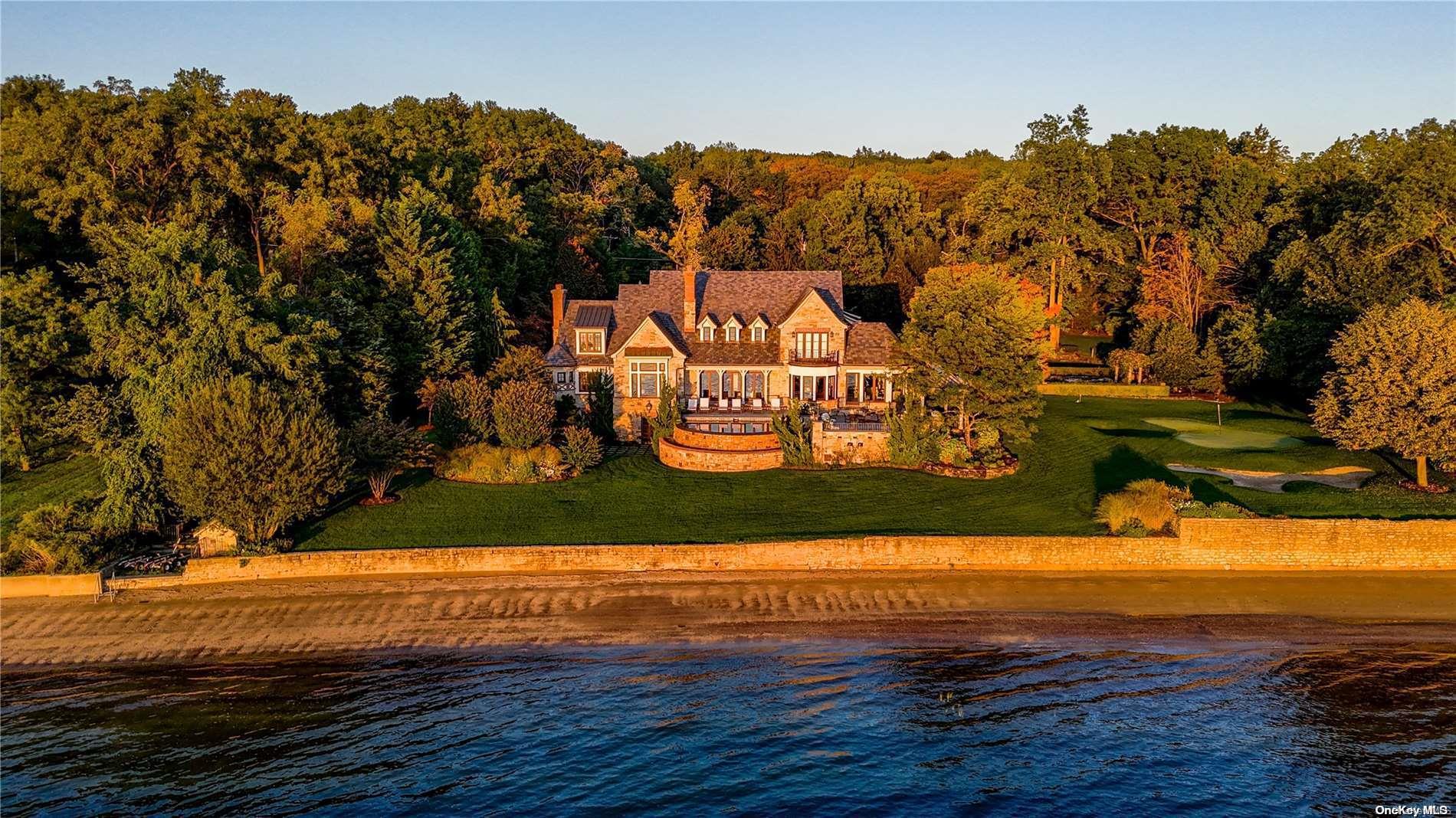 200 Centre Island Road, Centre Island, New York image 1