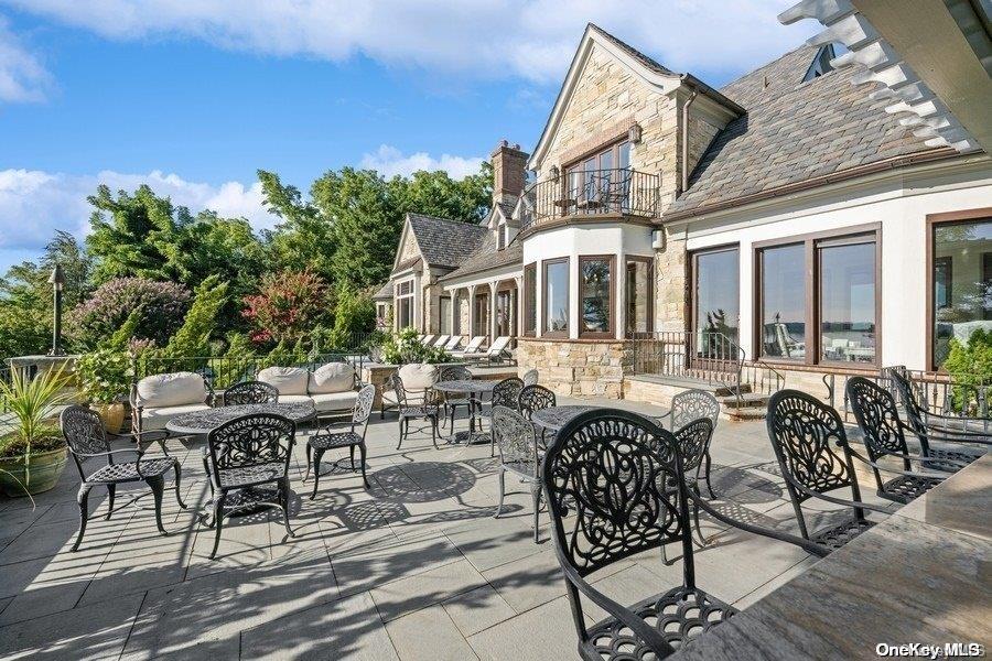 200 Centre Island Road, Centre Island, New York image 22