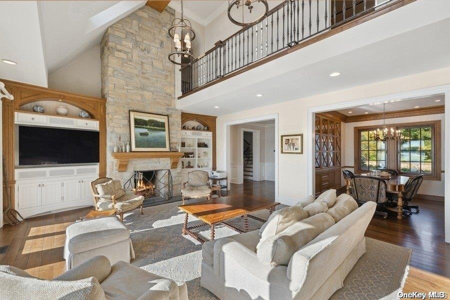 200 Centre Island Road, Centre Island, New York image 4
