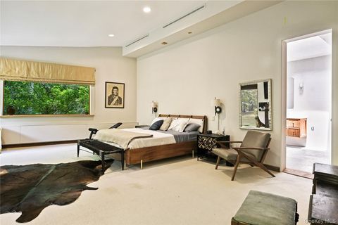 Tiny photo for 37 Sarles Street, Armonk, NY 10504 (MLS # 890380)