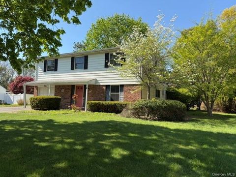 Photo of 5 Broadhurst Street, Port Jefferson Station, NY 11776 (MLS # 994836)