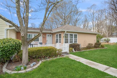 Condo For Sale - 109 Revere Drive<br/> Sayville, NY 11782