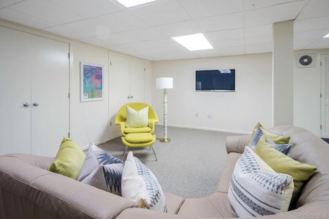 Tiny photo for 35 Neustadt Lane, Chappaqua, NY 10514 (MLS # 936052)