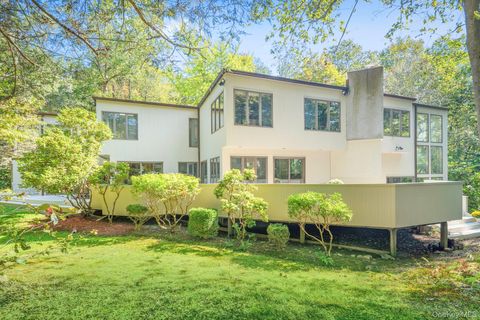 Tiny photo for 35 Neustadt Lane, Chappaqua, NY 10514 (MLS # 936052)