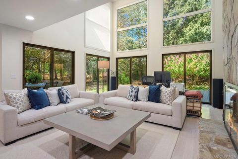 Tiny photo for 35 Neustadt Lane, Chappaqua, NY 10514 (MLS # 936052)