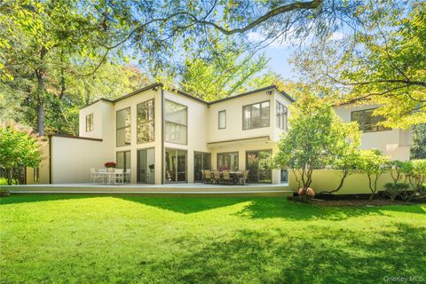 Tiny photo for 35 Neustadt Lane, Chappaqua, NY 10514 (MLS # 936052)