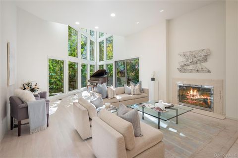 Tiny photo for 35 Neustadt Lane, Chappaqua, NY 10514 (MLS # 936052)