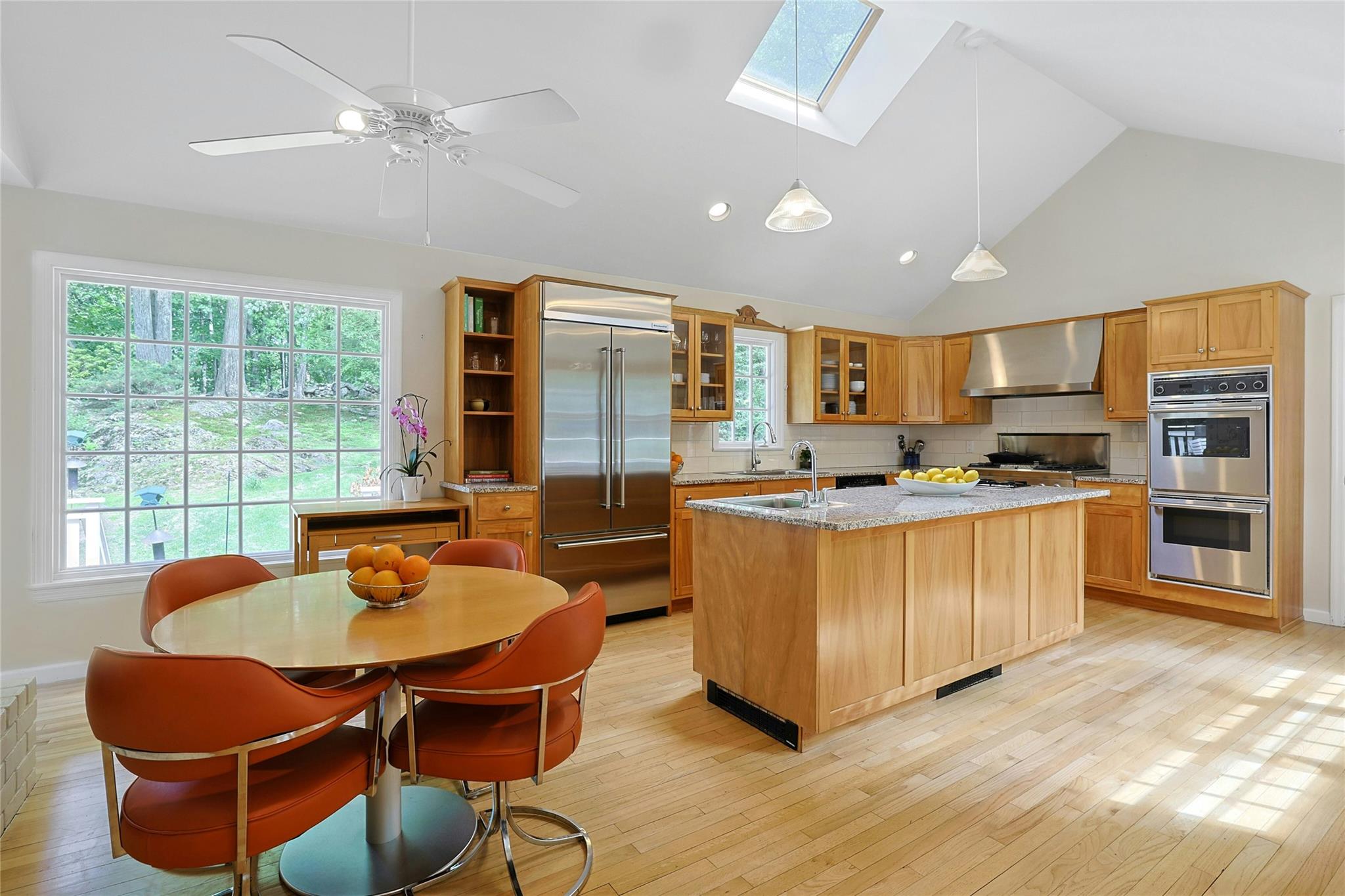24 Glen Terrace, Chappaqua, New York image 18