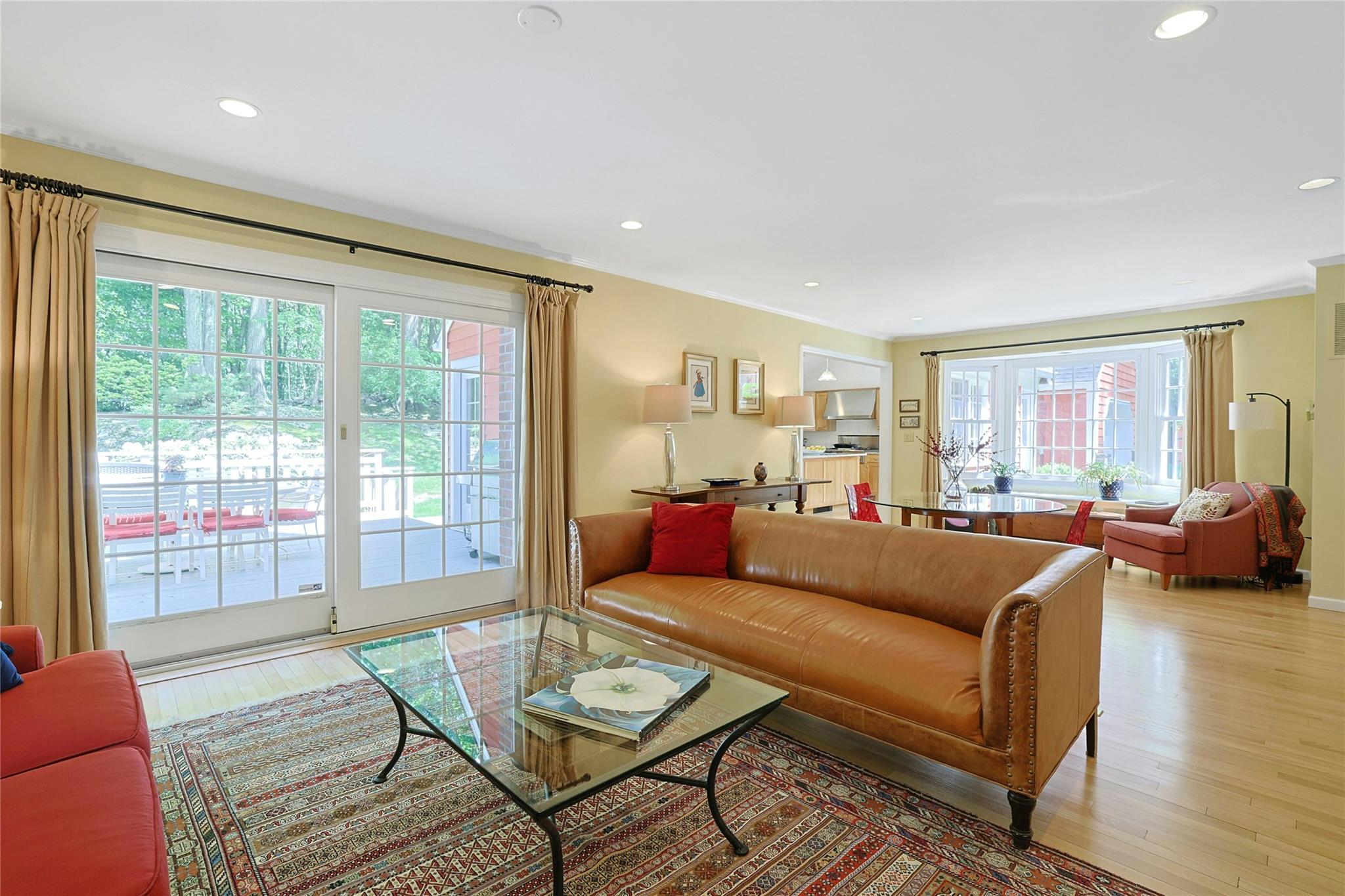 24 Glen Terrace, Chappaqua, New York image 6