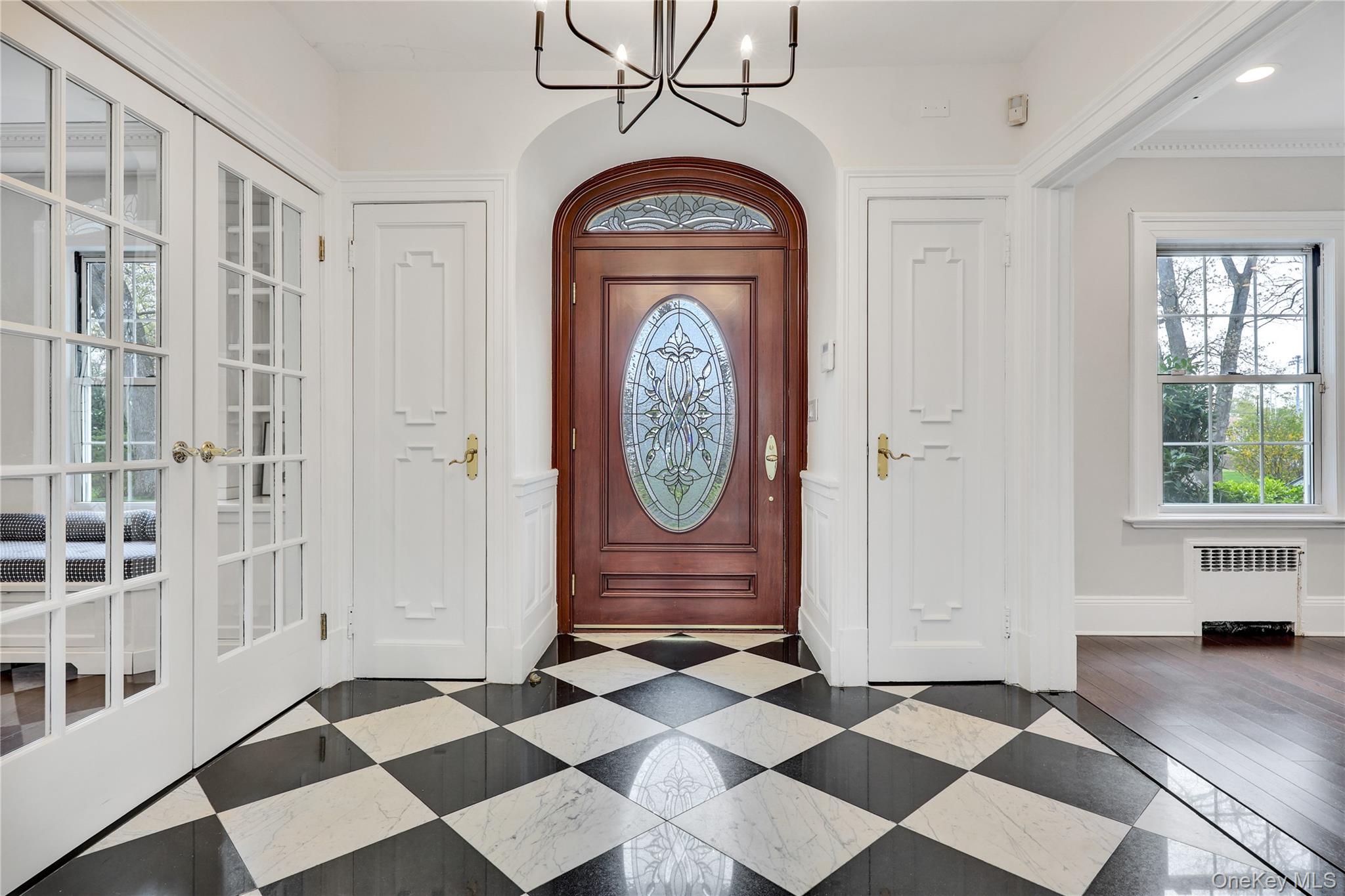 105 Everit Avenue