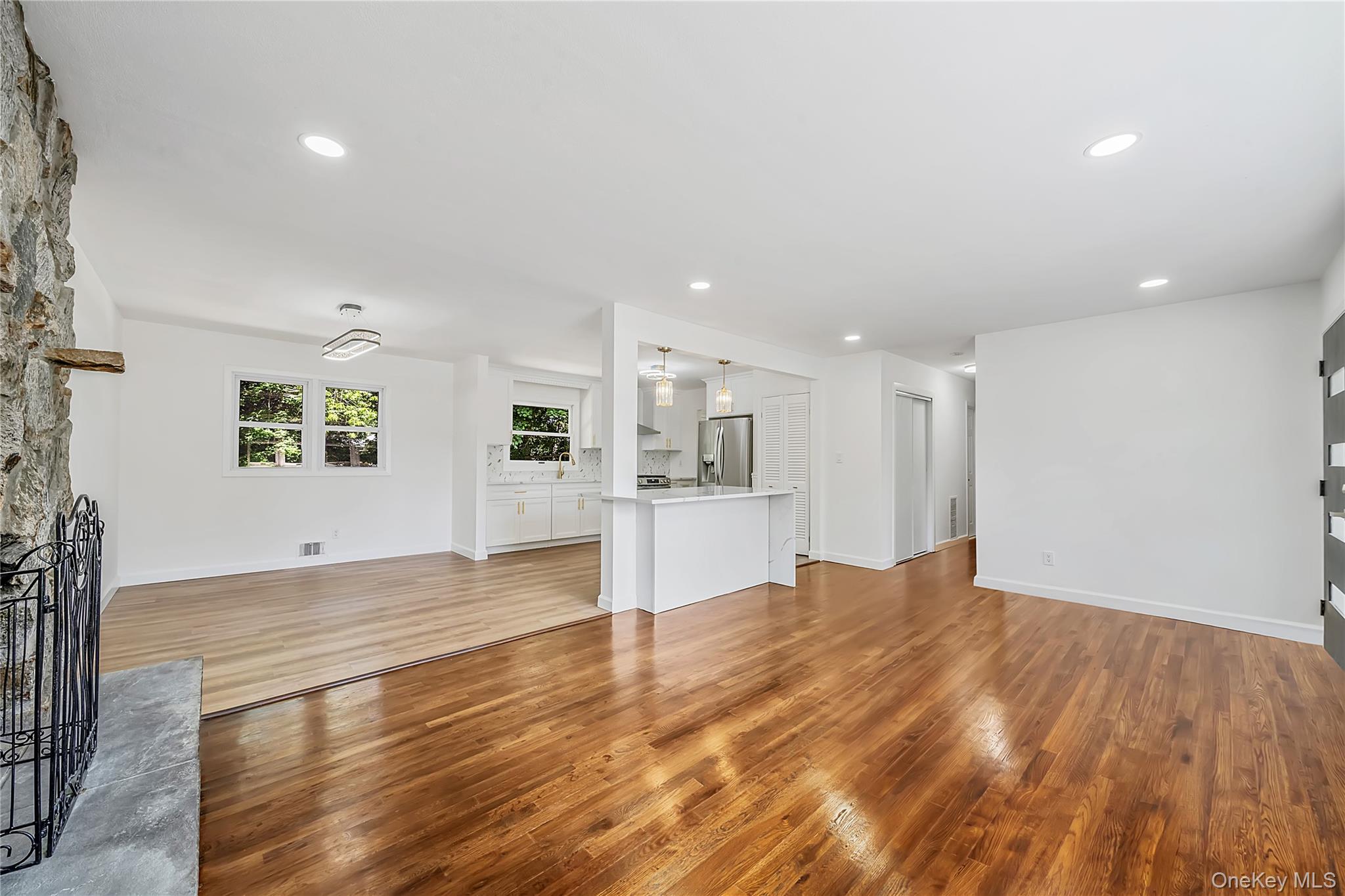 267 Woodhull Avenue