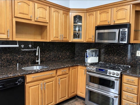 Multifamily For Rent - 85-43 67th Drive #1<br/> Rego Park, NY 11374