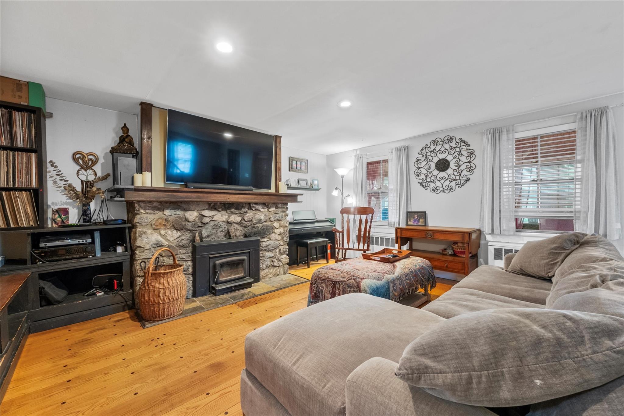 17 Sylvan Lake Road, Lagrangeville, New York image 13