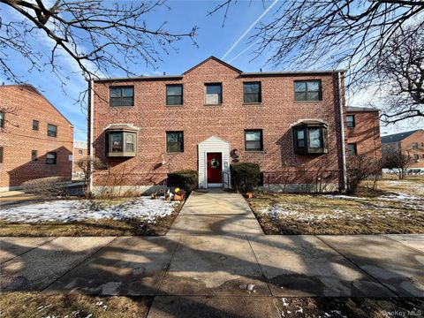 Homes For Sale - 155-17 81st Street #4<br/> Howard Beach, NY 11414