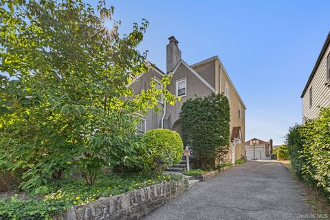 383 Saint Johns Avenue Yonkers NY 10704