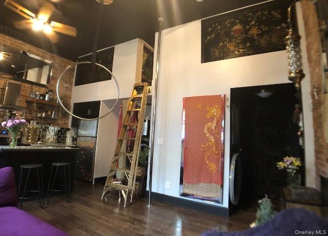 234 E 14th Street 1B