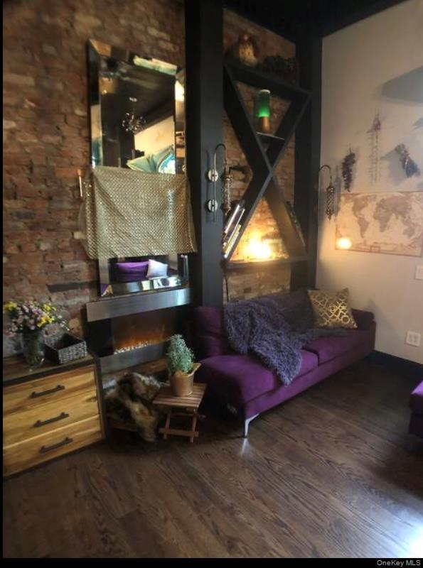 234 E 14th Street 1B