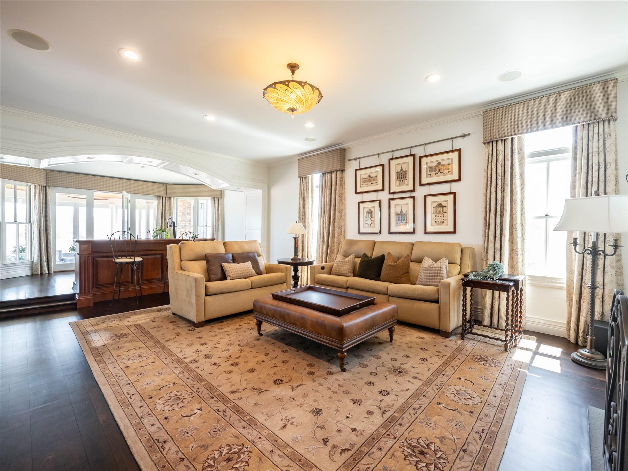 27 True Harbour Way, West Islip, New York image 10