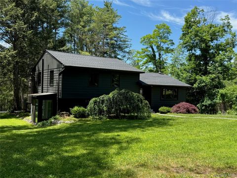 Homes For Sale - 361 Allen Road<br/> Dutchess County, Salt Point, NY 12578
