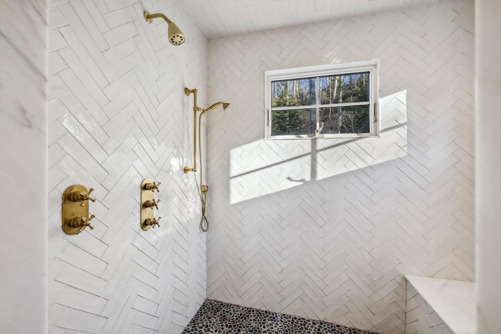 6 Hollise Court, Centerport, New York image 31