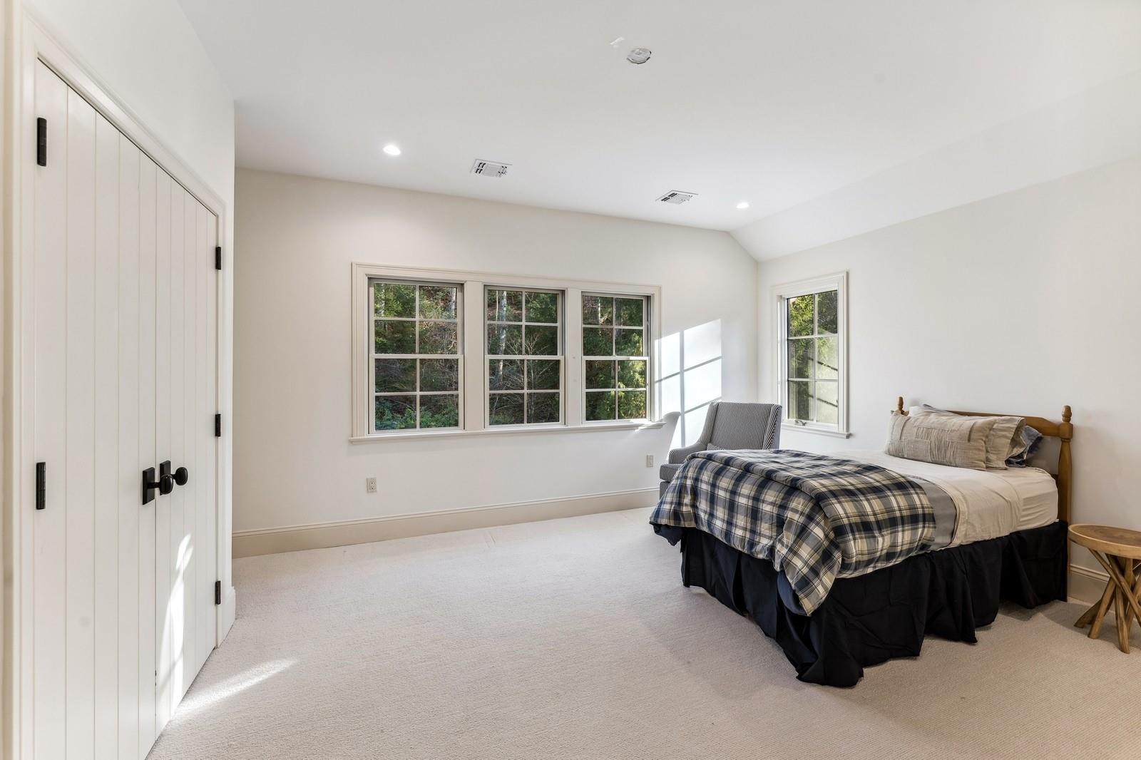 6 Hollise Court, Centerport, New York image 33