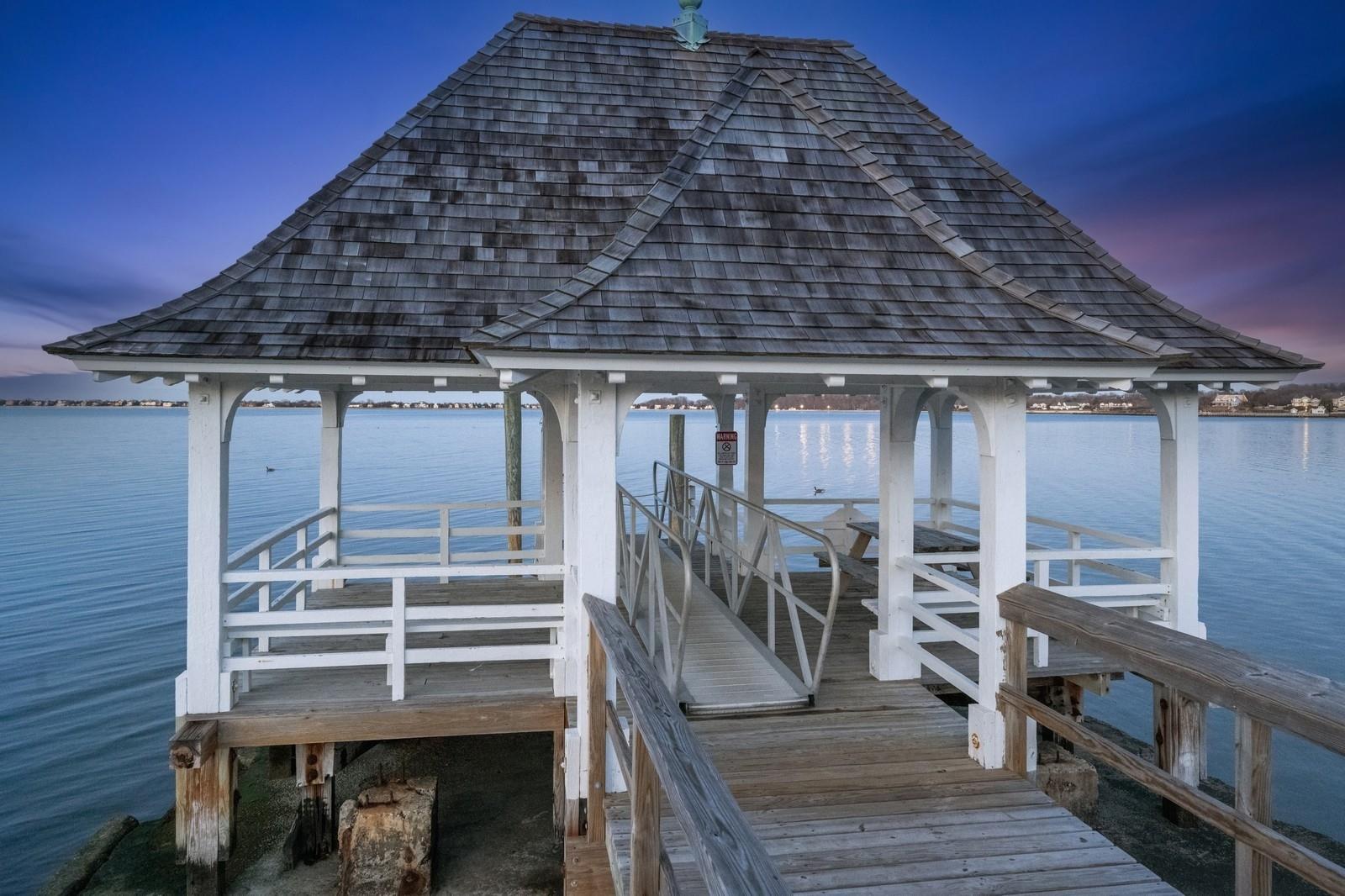 6 Hollise Court, Centerport, New York image 44