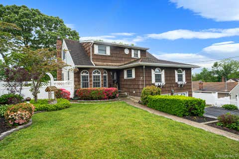 Homes For Sale - 16 Carston Street<br/> Selden, NY 11784
