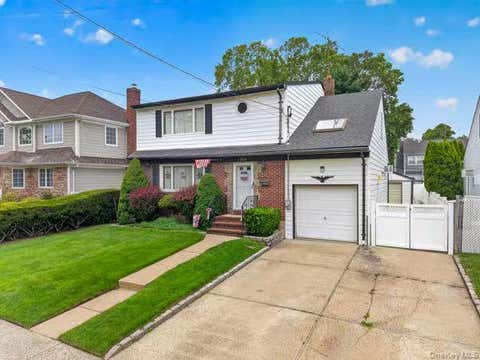 Homes For Sale - 1769 W End Avenue<br/> New Hyde Park, NY 11040