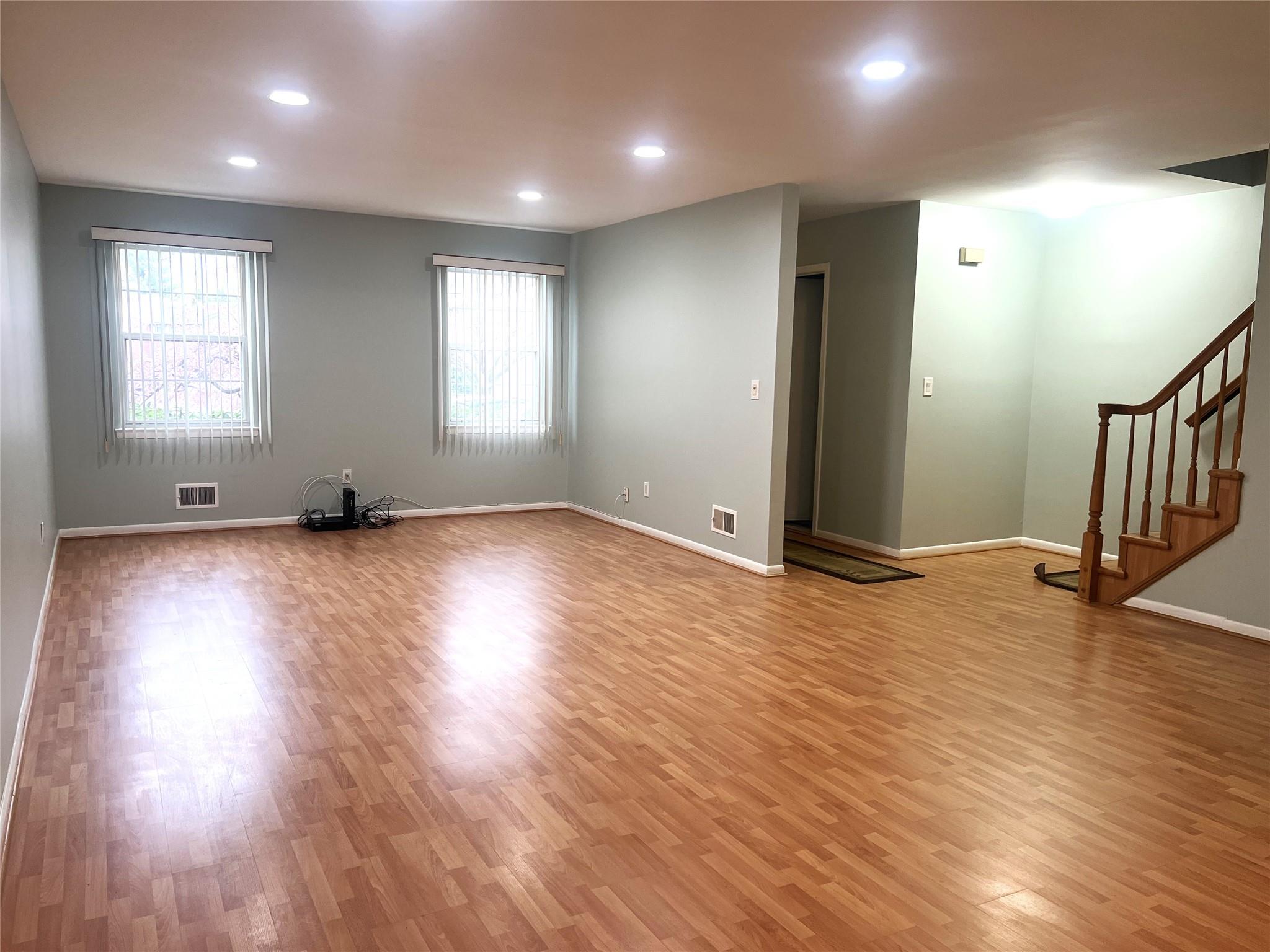 430 Genesee Court, Suffern, New York image 6