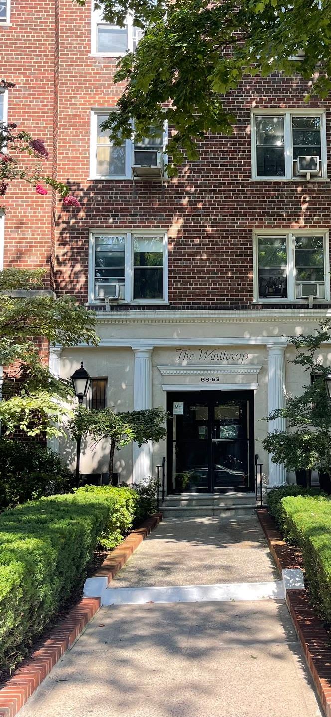 108th Street St, Forest Hills, Queens, NY - 1 Bedrooms  
1 Bathrooms  
4 Rooms - 