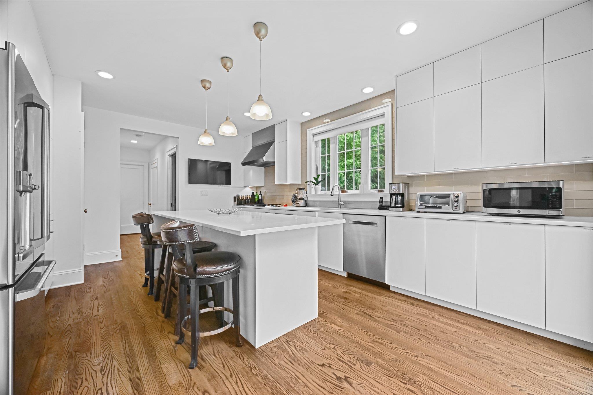 104 Edgewood Avenue, Larchmont, New York image 9