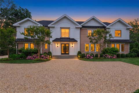 Condo For Sale - 158 Cobb Road<br/> Water Mill, NY 11976