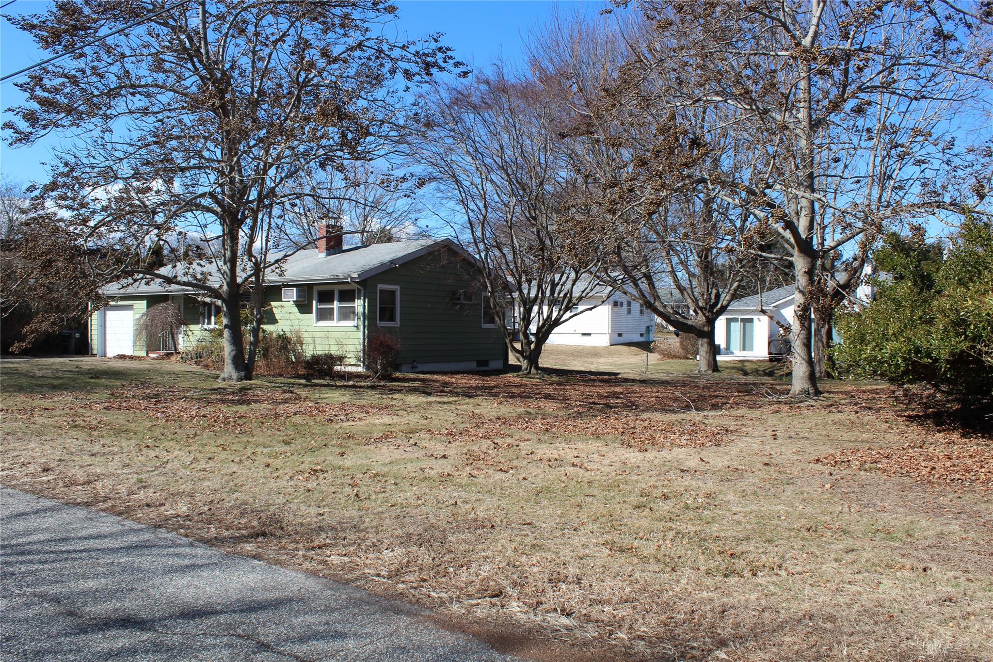 7 E Windermere Drive, Sag Harbor, New York image 2