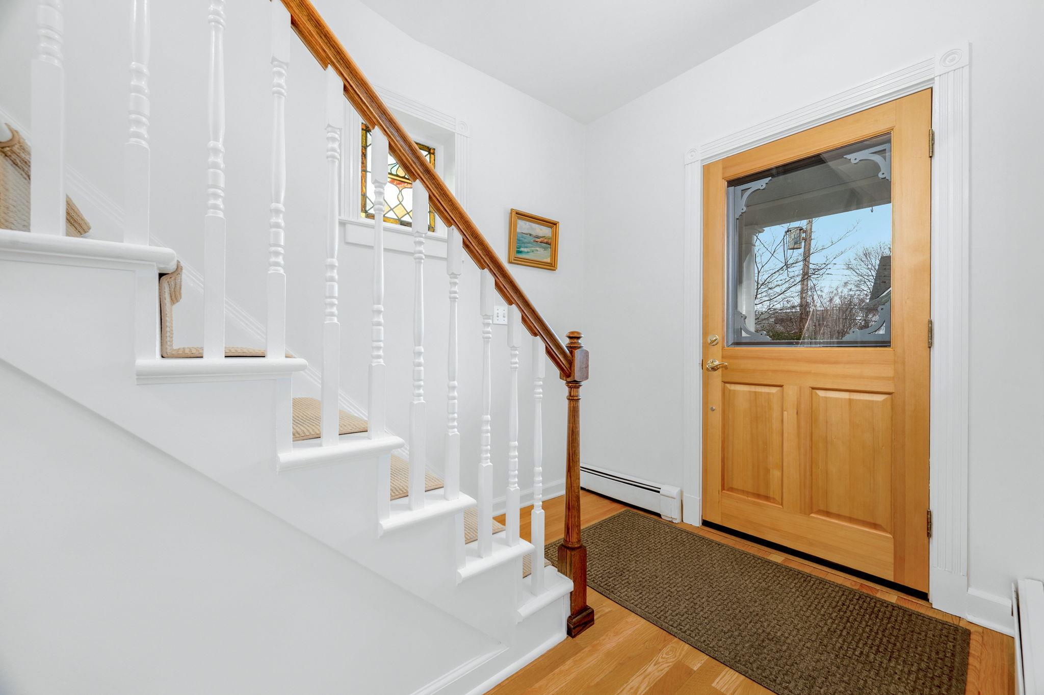 16 Winthrop Avenue, Larchmont, New York image 5