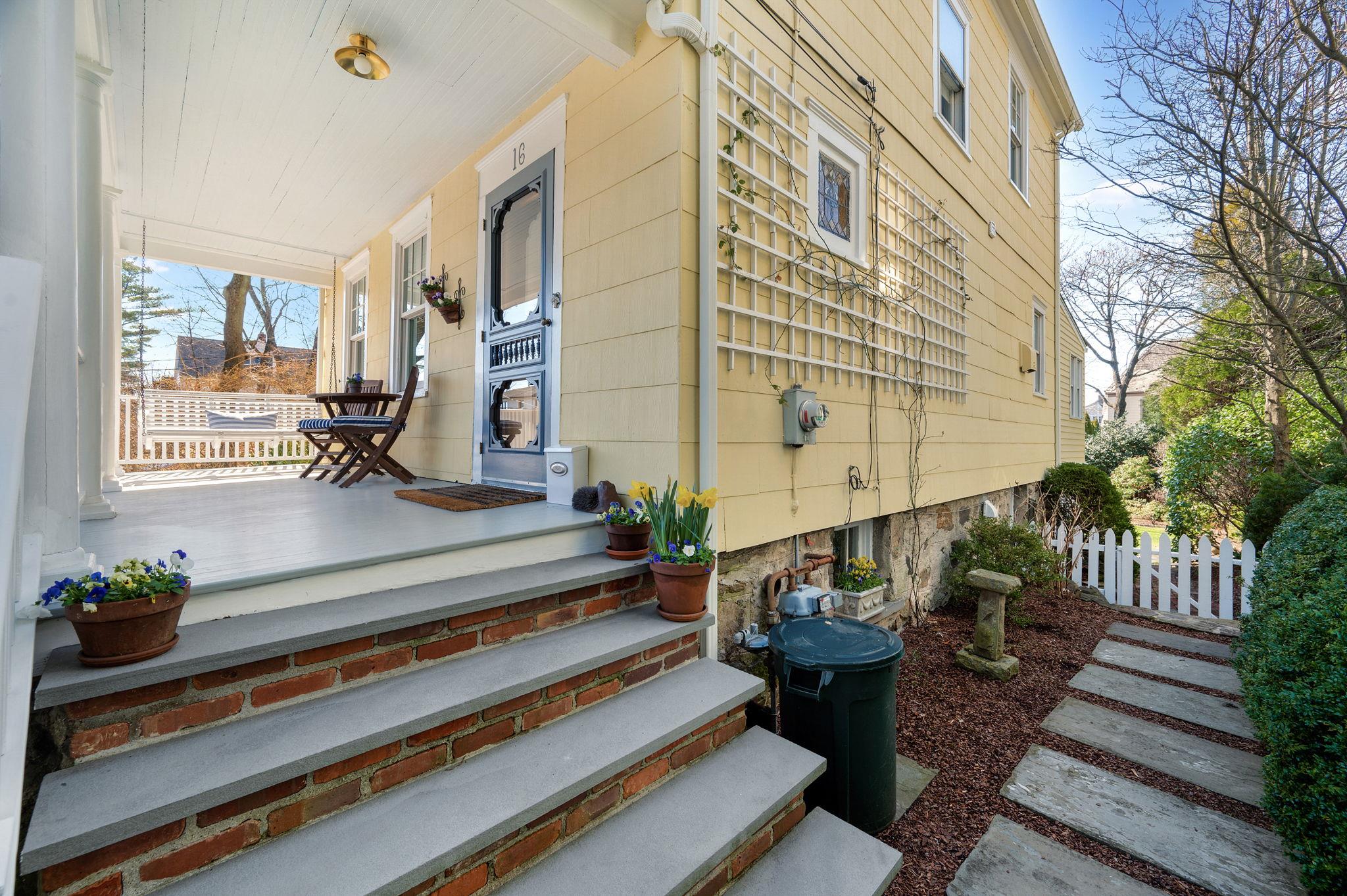 16 Winthrop Avenue, Larchmont, New York image 3