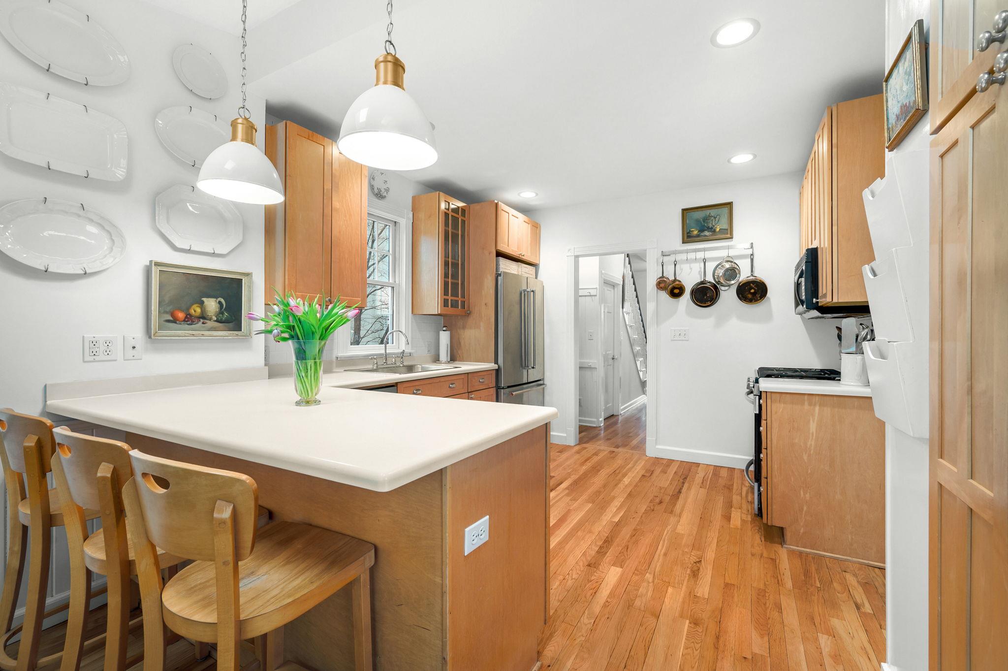 16 Winthrop Avenue, Larchmont, New York image 11