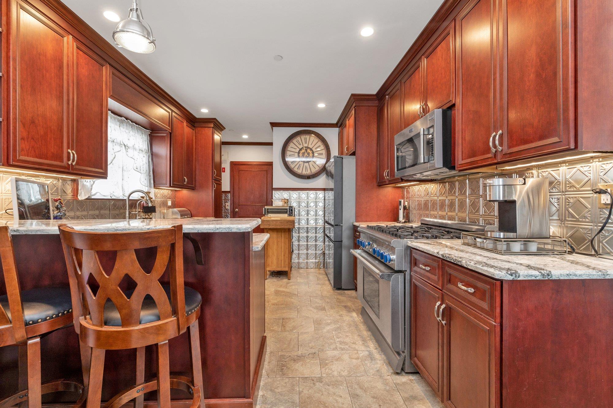 42 N Pennsylvania Avenue, Long Beach, New York image 4