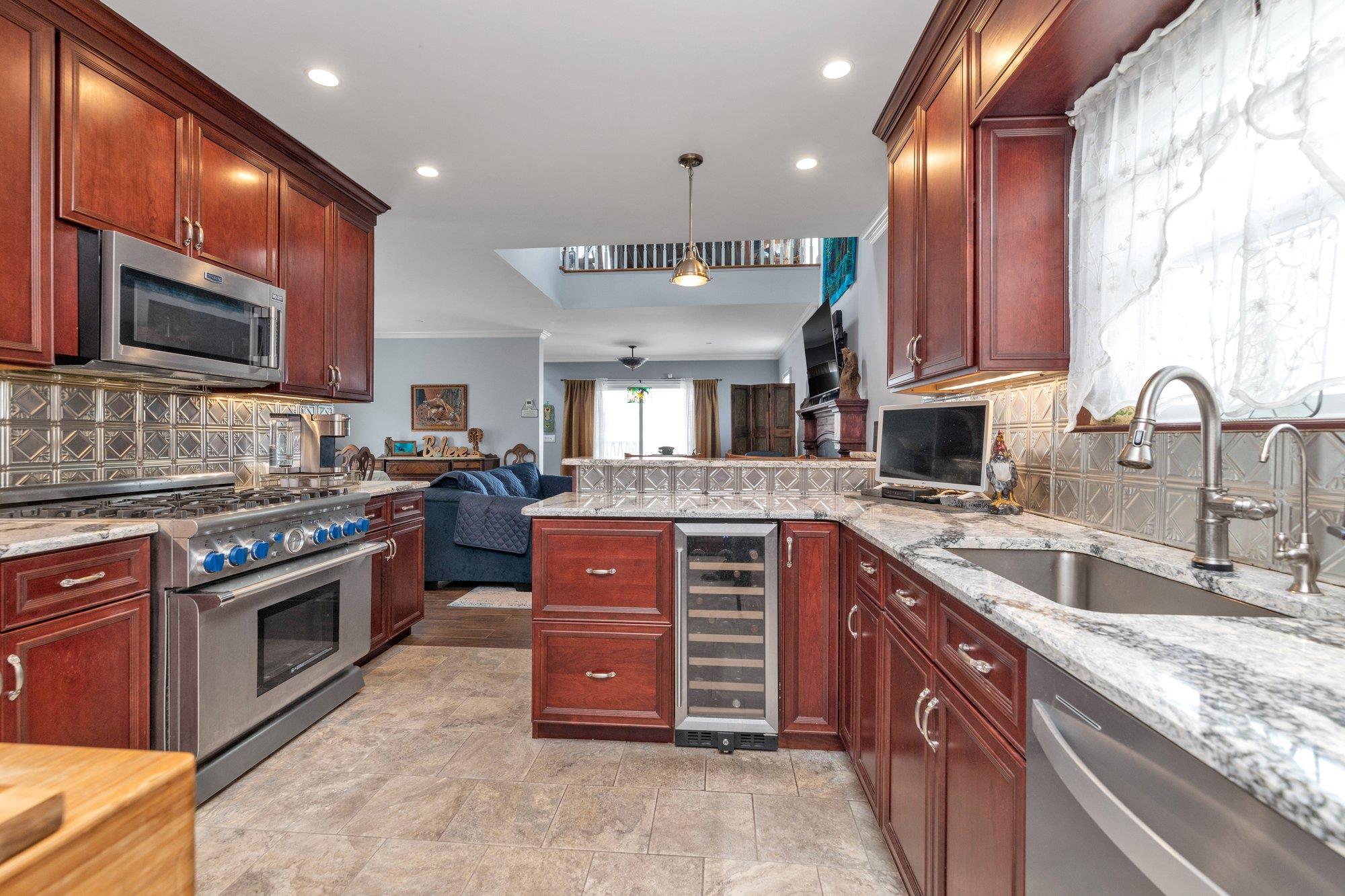 42 N Pennsylvania Avenue, Long Beach, New York image 5
