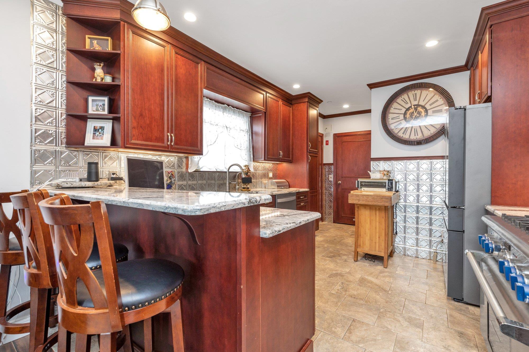42 N Pennsylvania Avenue, Long Beach, New York image 6