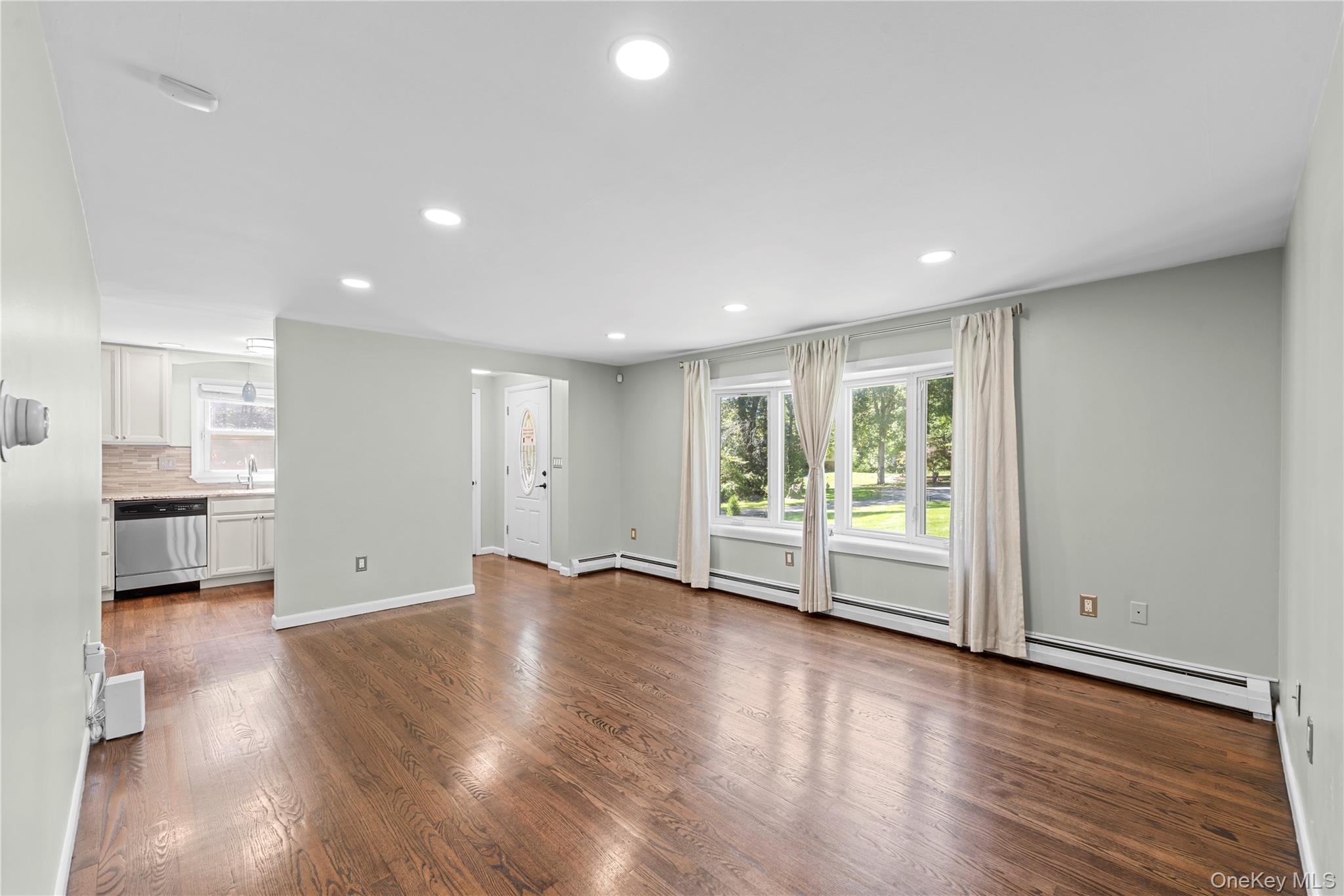 18 Montfort Woods Road