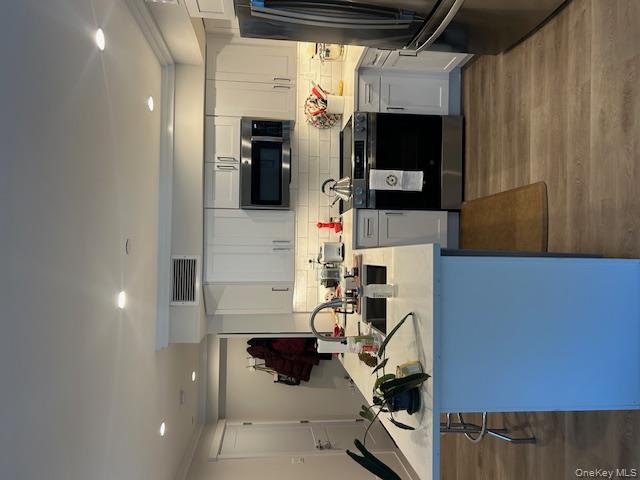 1123 Pleasantville Road 2C