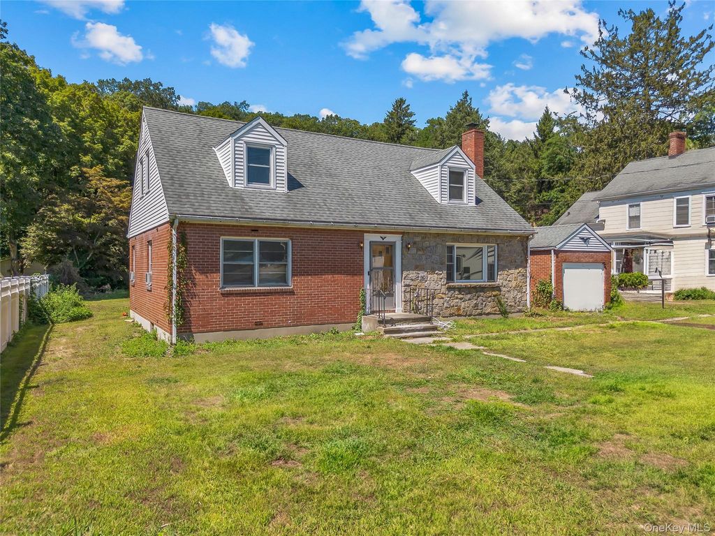 Photo of 34 Old Bedford Road, Goldens Bridge, NY 10526 (MLS # 922565)