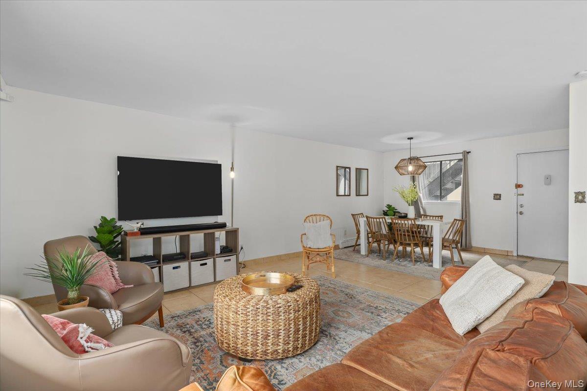 7 Granada Crescent 6