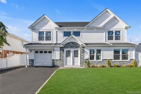 33 Prentice Road Levittown NY 11756
