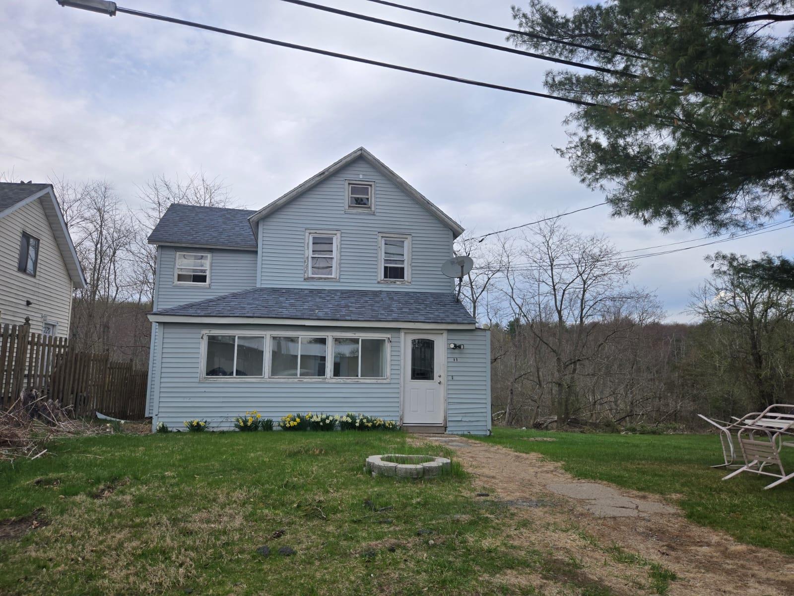 Cold Spring Road, Monticello, New York - 2 Bedrooms  
1 Bathrooms  
4 Rooms - 