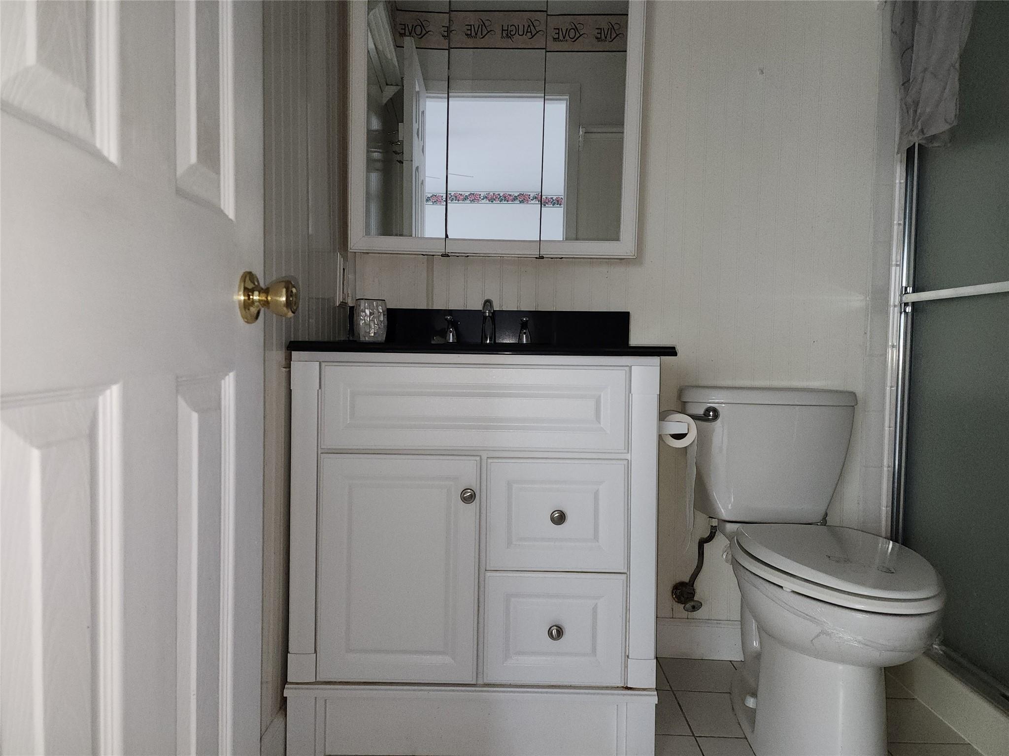 288 Ranch Circle, Manorville, New York image 15